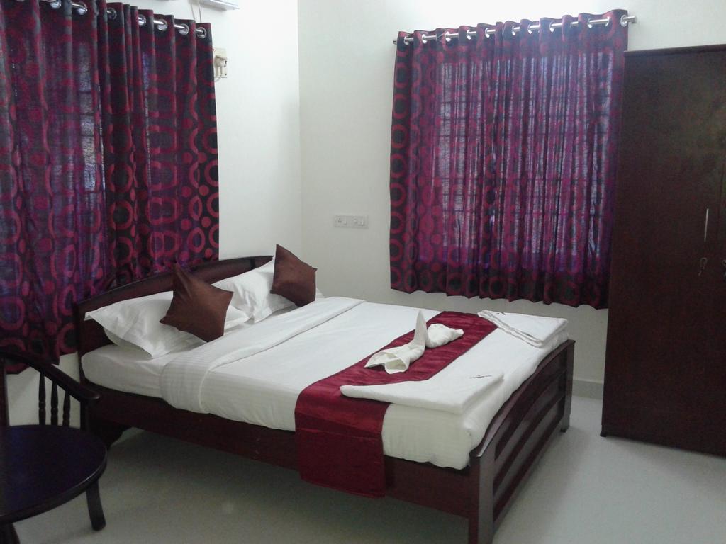 Hotel Yes Way Inn Mahabalipuram Habitación foto